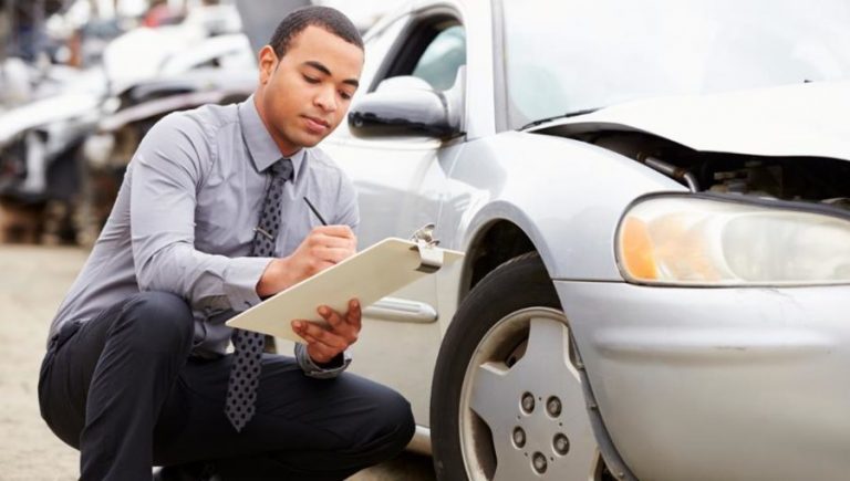 Read more about the article How Can You Estimate the Amount of Car Accident Claim?