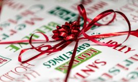 How To Save Money On Christmas Presents This Year