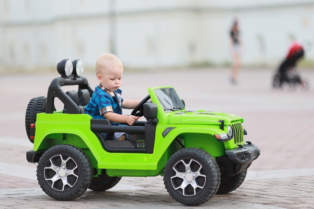 Kids Car Price in Pakistan, Toys in Pakistan, Kids Car, Cars for Kids, Toys, Toyishland, Manual Ride-on, Electric Cars for Kids, Kids Electric Cars