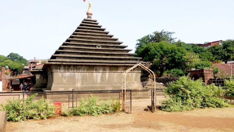 Read more about the article The Majestic Mahabaleshwar Temple: A Journey into Ancient Spirituality and Culture