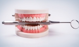  Dental Implants vs. Dentures: Which is the Better Option?