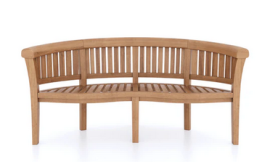 Why a Teak Bench is the Ideal Addition to Your Garden