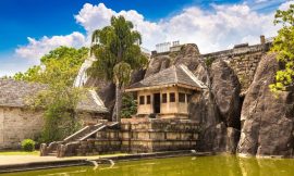 Top 10 Must-Visit Tourist Attractions in Sri Lanka