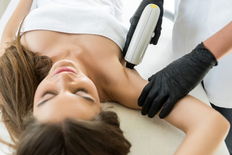 Read more about the article Laser Hair Removal Maintenance Tips for Long-Lasting Smoothness