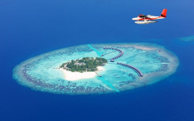 Read more about the article Top 7 Local Islands in the Maldives for an Authentic Experience