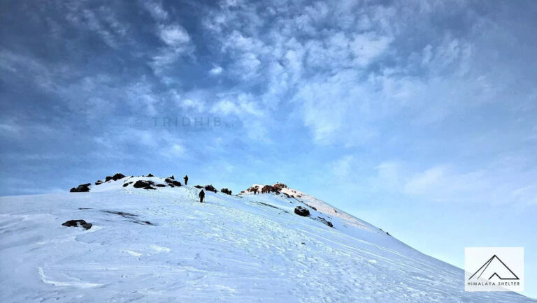 Read more about the article Kedarkantha Trek: A Winter Wonderland of the Himalayas.