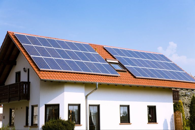 Read more about the article The Future of Solar Energy: Trends to Watch