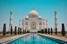 Read more about the article A Day Trip to the Taj Mahal Tour from Delhi: An Unforgettable Journey