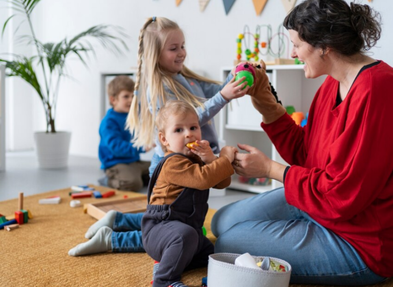 Read more about the article Benefits of a Montessori Nursery for Your Baby’s Development