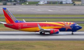 How do I contact Southwest Airlines Customer Service? via phone-chat-mail