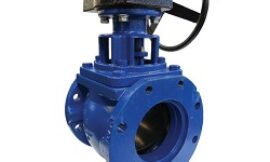 Eccentric plug valve