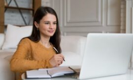 Easy Courses After 12th Commerce for Girl with Jobs