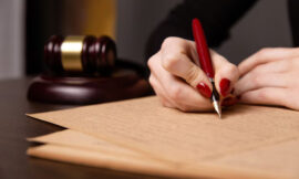 In a Legal Bind? Here’s How Notary Services Can Help
