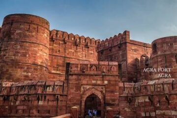 Read more about the article Discover the Magic of India with Golden Triangle Tours by Hello India Tour