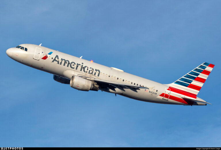 Read more about the article 11 Ways to Connect American Airlines Service by Phone Number and Email: A Step by Step Guide