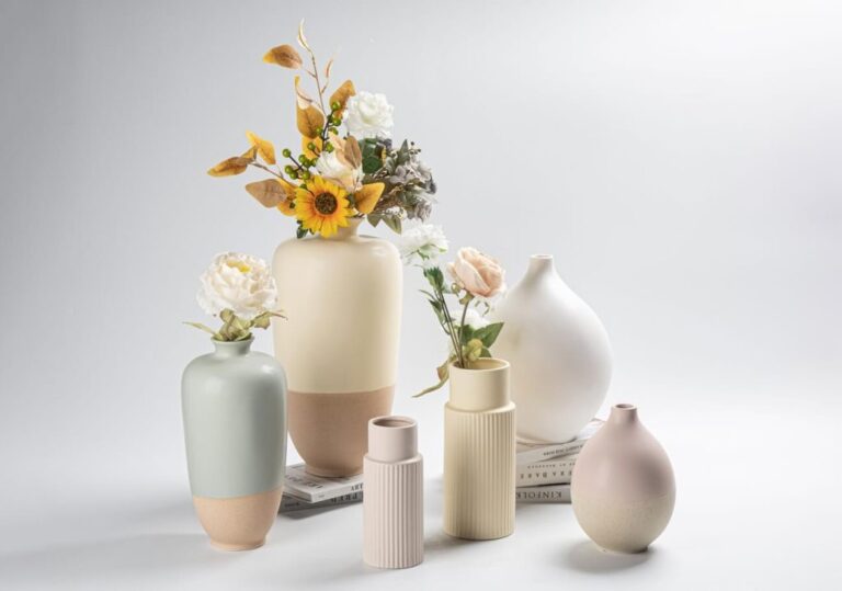 Read more about the article Ultimate Creation of ceramic vase factory from China: Trending Ceramic Vase Shapes