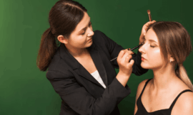 Top 5 Reasons to Enroll in a Beauty Course Today