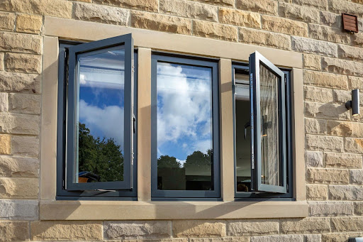 Read more about the article Everything Contractors Need To Know About Bulk Window And Door Supply