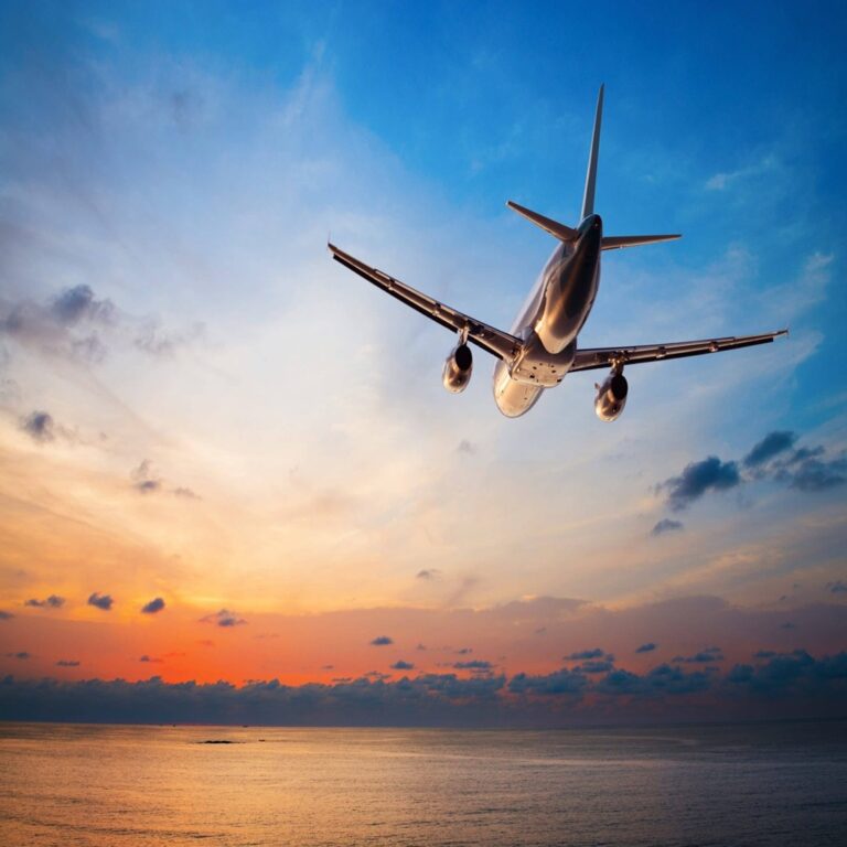 Read more about the article 8 Ways to Contact Alaska Airlines Customer Service Directly: Phone Numbers, Step-by-Step Guide via