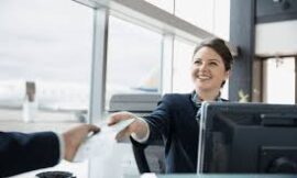 Expedia Help Center – How to reach via Live Chat, Email, or Phone call Explained