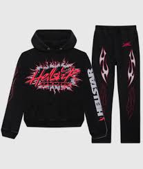 Read more about the article Hellstar Hoodie Material of the Highest Quality
