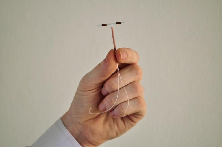 Read more about the article Real Women Share Their Experience Using Tampons with an IUD