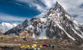 Hunza Velly Tour – Where History Meets Himalayan Beauty