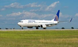 GU!DE**What is the 1-855-838-5875 United Airlines refund policy for canceled flights?