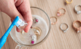 How to Maintain Artificial Jewellery: Cleaning ,Polish & More
