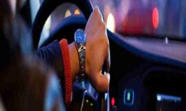 Vintage vs. Modern: Selecting the Ideal Wedding Car for Chapel Ceremonies  