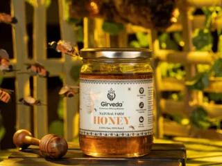 natural-farm-honey-230706-1