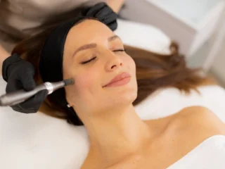 Microneedling_Rejuvenating