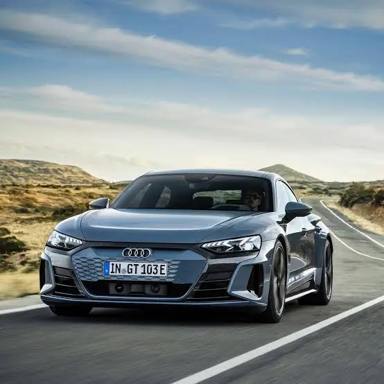 McLaren supercar rental Dubai