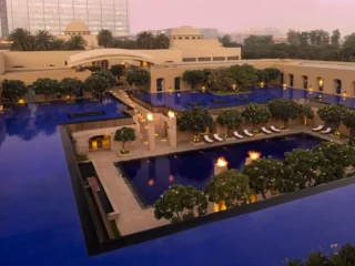 trident-gurgaon-private-spa-massage.jpg