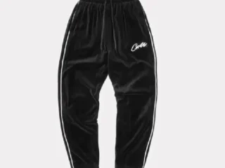 Corteiz-VVS-Velour-Tracksuit-Black-1