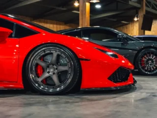 imgi_157_HyperCars-Barn-56_Large