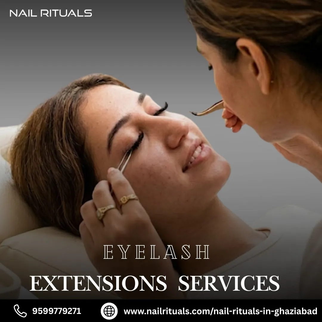 Eyelash Extensions Services in Raj nagar ghaziabad for Beautiful Eye Looks