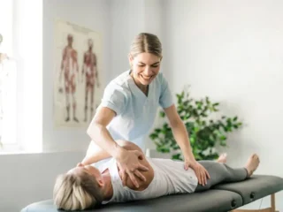 Shoulder-treatment-physitheraphy