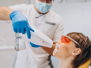 Laser-Dental-Treatment