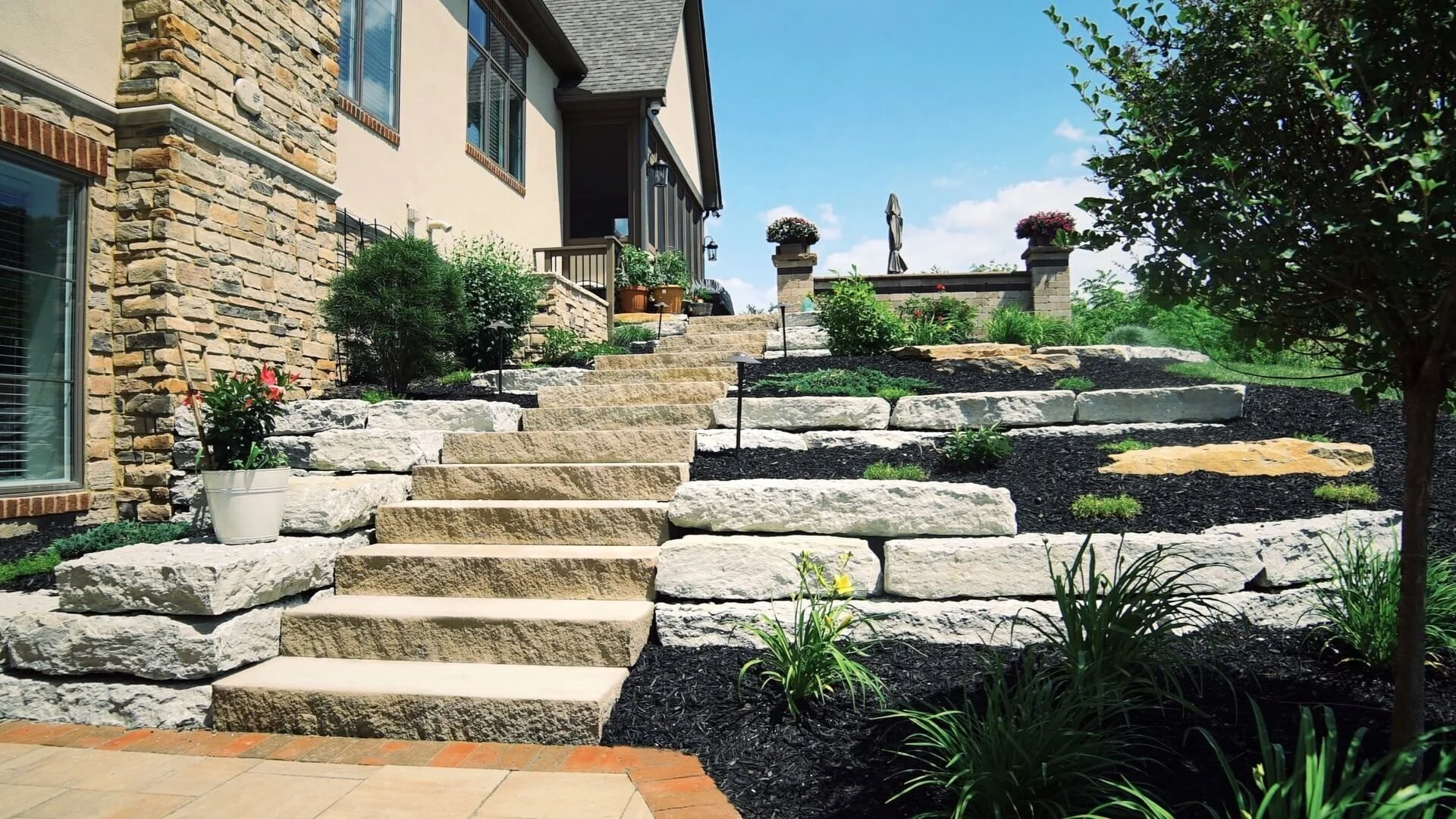 Elegance Outdoor Living