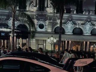1000027835