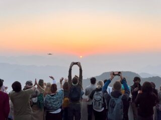7-days-yoga-retreat-sunrise-yoga-excursions-rishikesh-atharv-yogshala