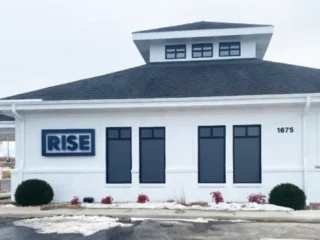 Rise-Christiansburg-Dispensary-exterior-768×351-1