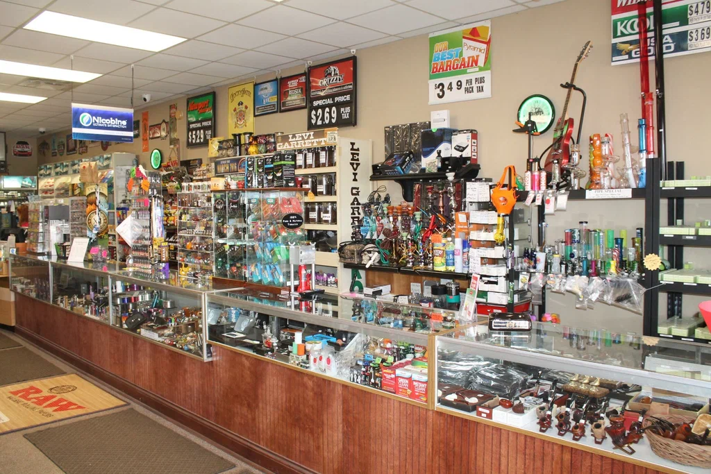Double apple smoke shop