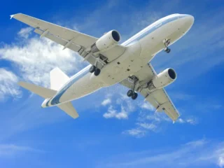 aeroplane-13698602-1