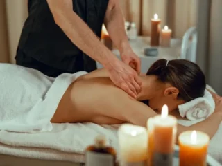 professional-deep-tissue-massage-1