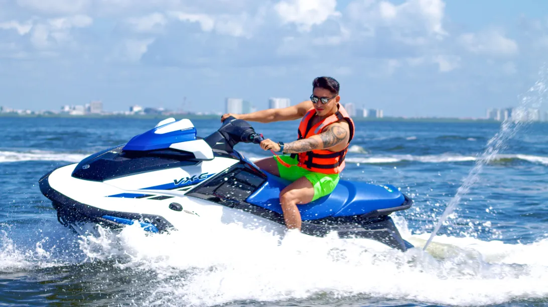 Why Abu Dhabi Is the Ultimate Destination for Jet Ski Enthusiasts