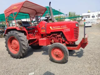 tractor