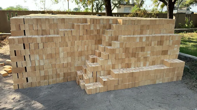 For Furnace 1400°C Fire Bricks Suppliers in Ghaziabad