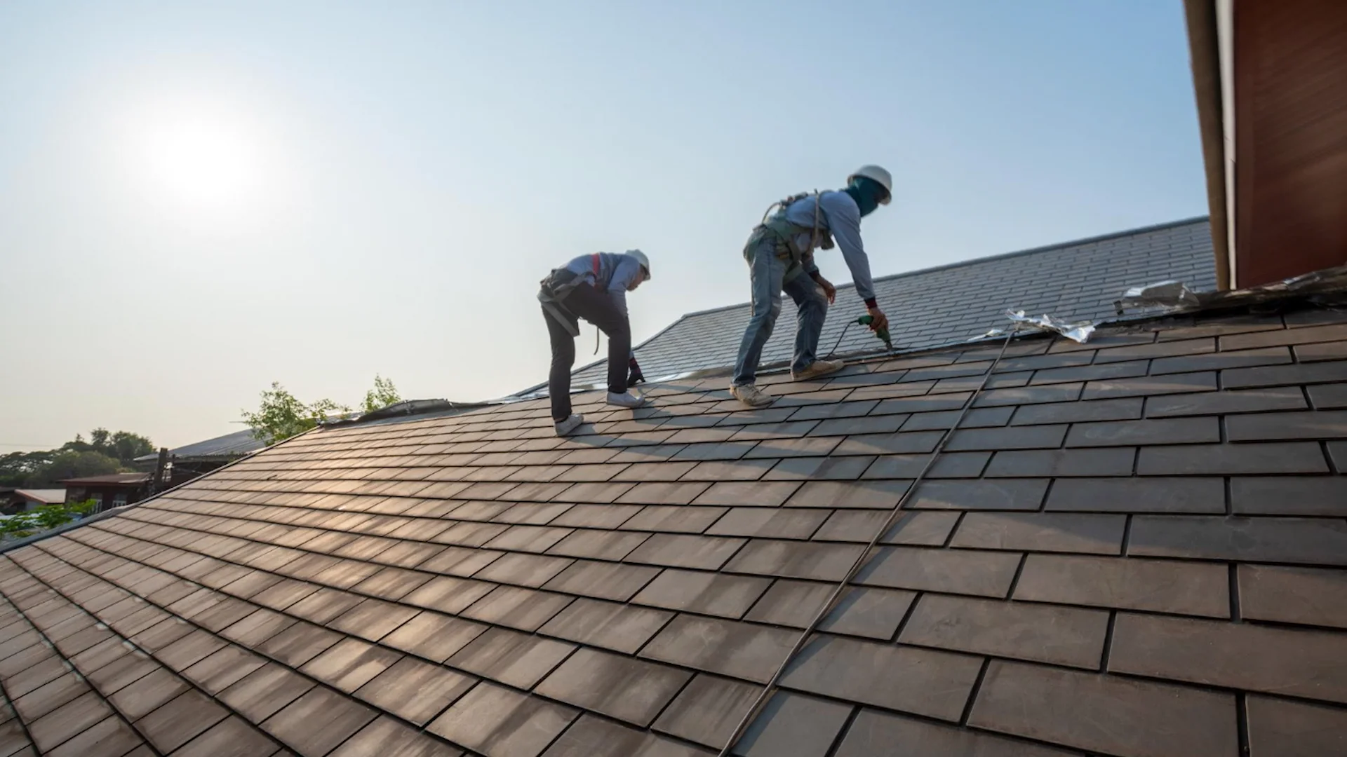 LLagua Roofing LLC